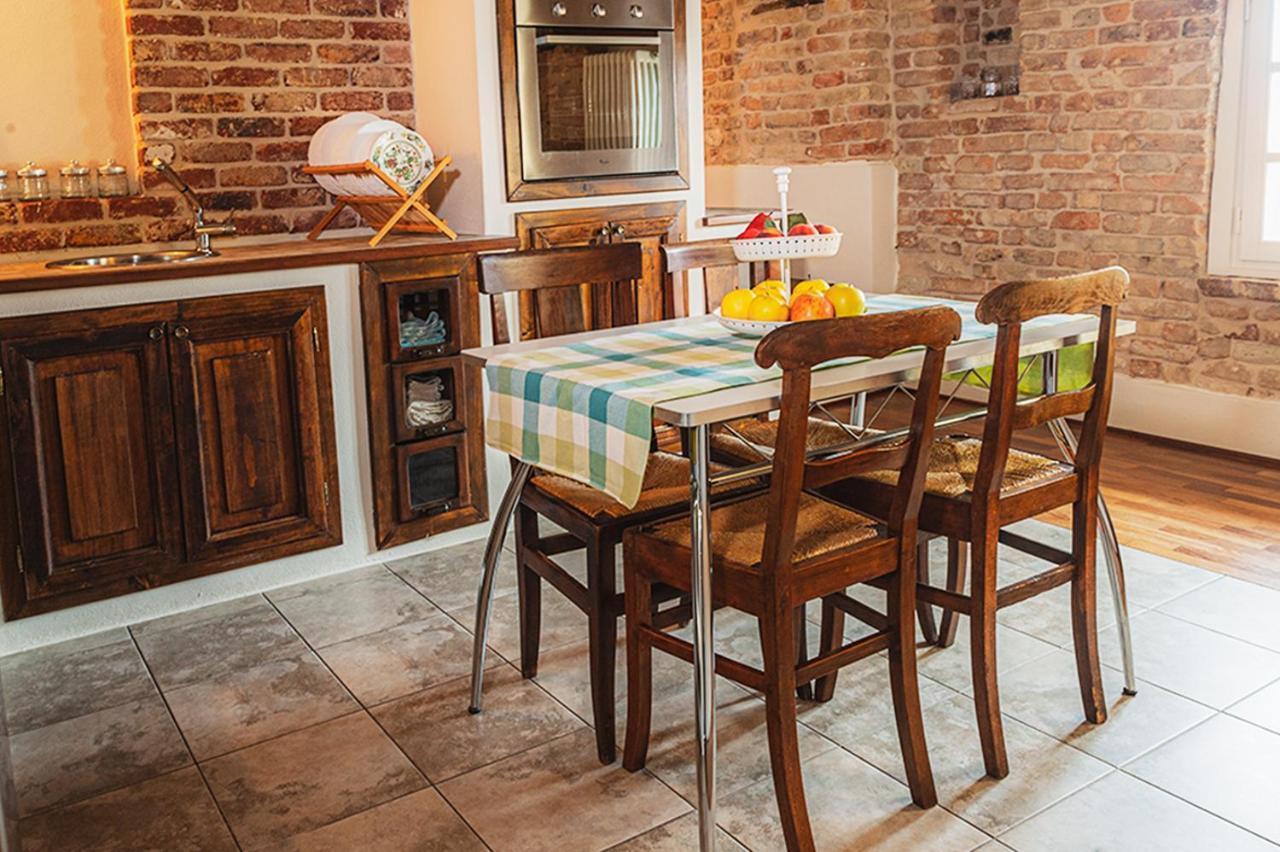 Il Giardino Sul Tetto B&B Guarene Exteriér fotografie