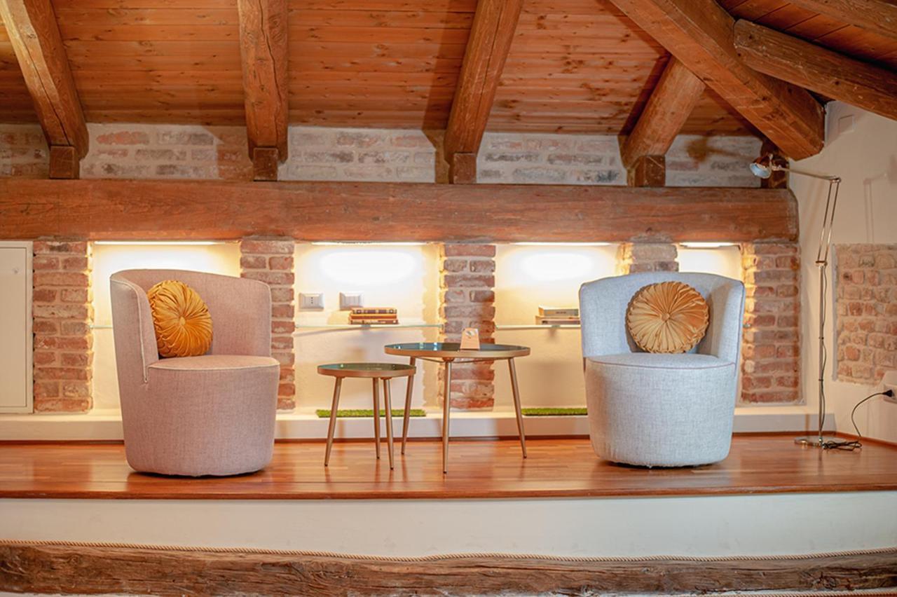 Il Giardino Sul Tetto B&B Guarene Exteriér fotografie